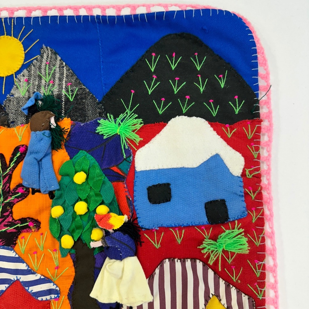 Vintage Peruvian Arpillera Cosecha Wall Hanging 20x20 Multicolor 3D Folk Art - Picture 6 of 11